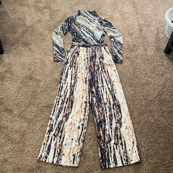 Zara | Beautiful Co-ord Matching Pant Set - Picture 3 of 13